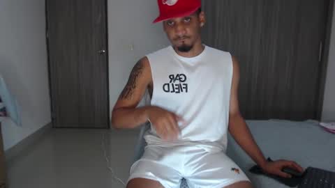 Snapshot of michael_jordanx chatting on 21, 12, 2024 Angel online show from 21, 12, 2024