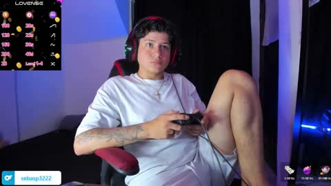 Snapshot of michael_kendall0 chatting on 28, 12, 2024 michael independent model  online show from 28, 12, 2024