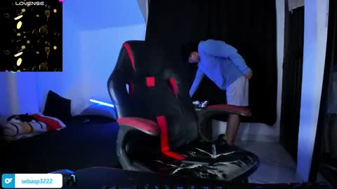 Snapshot of michael_kendall0 chatting on 4, 1, 2025 michael independent model  online show from 4, 1, 2025