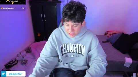 Snapshot of michael_kendall0 chatting on 24, 2, 2025 michael independent model  online show from 24, 2, 2025