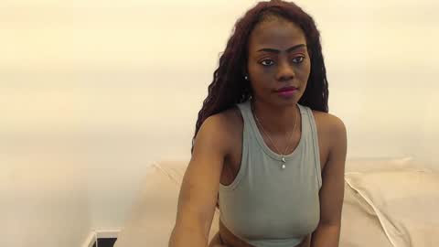 Snapshot of michaela_cox chatting on 18, 1, 2025 Michaela online show from 18, 1, 2025