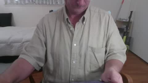 michaelbently online show from 2, 2, 2025