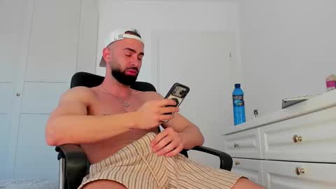 MichaelEvansx online show from 9, 3, 2026