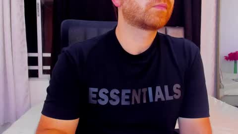 Michael  Contenido explcito online show from 4, 2, 2025