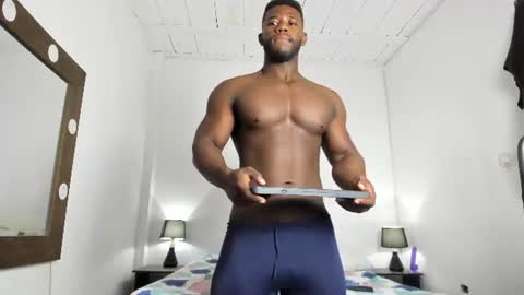 michaell_donnovann online show from 12, 6, 2026