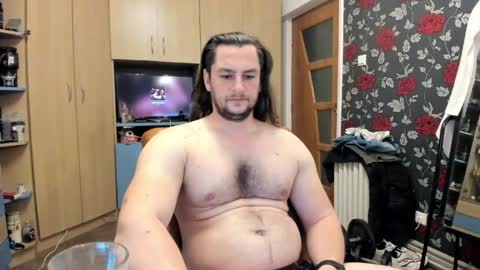 Snapshot of michaelragnar90 chatting on 20, 5, 2026 michaelragnar90 online show from 20, 5, 2026