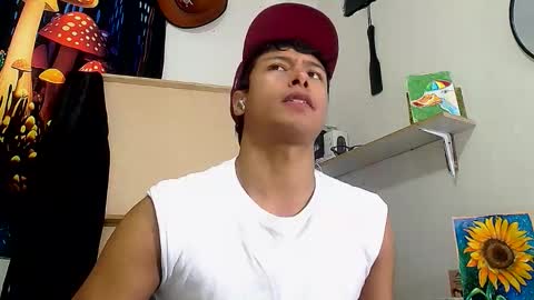 Snapshot of michaelstones chatting on 8, 11, 2025 michaelstones online show from 8, 11, 2025