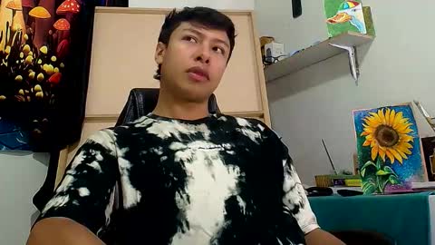 Snapshot of michaelstones chatting on 18, 12, 2025 michaelstones online show from 18, 12, 2025