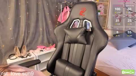 Snapshot of michel_momsen chatting on 19, 10, 2025 Michel online show from 19, 10, 2025