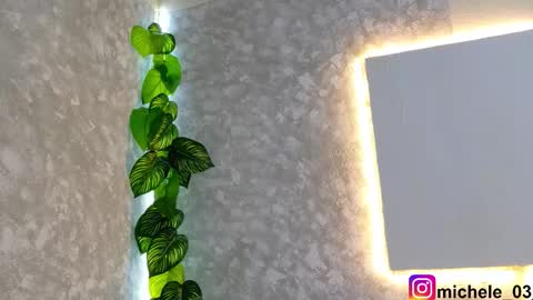 melannie   follow my new page online show from 25, 11, 2025