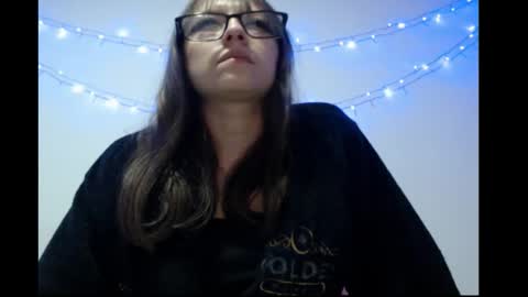 Snapshot of michell_bunny13 chatting on 19, 3, 2026 Michell online show from 19, 3, 2026