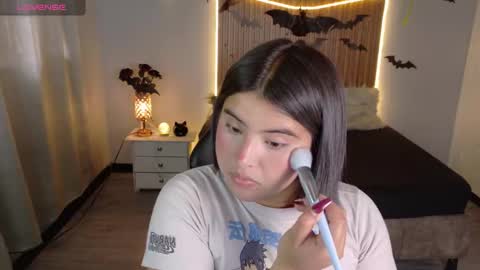 michell_petty01 online show from 15, 10, 2025