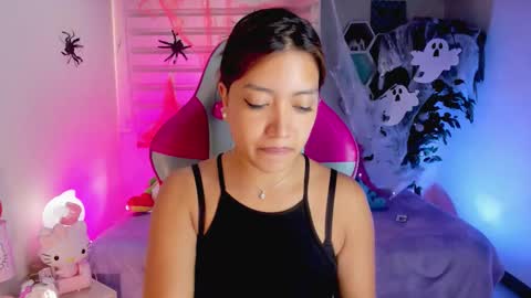 Snapshot of michelle_chang chatting on 20, 10, 2025 michelle chang online show from 20, 10, 2025