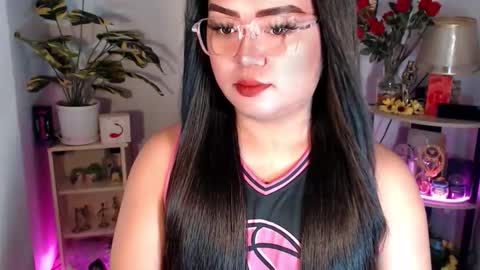 Snapshot of michellechannelxxx chatting on 27, 9, 2025 Michelle online show from 27, 9, 2025