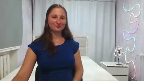 Snapshot of michellee11 chatting on 6, 7, 2026 Michel online show from 6, 7, 2026