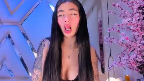 Michelle  online show from 4, 7, 2026