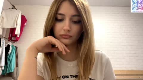 Jenny online show from 11, 5, 2026