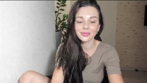 Michellee online show from 16, 6, 2026