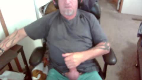 Snapshot of michigan_daddy chatting on 28, 10, 2025 TattedInDetroit online show from 28, 10, 2025