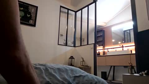 mickedu66620 online show from 12, 10, 2025