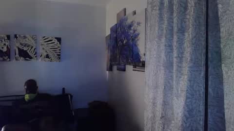 Snapshot of mickeyj021784274 chatting on 28, 2, 2026 mickeyj021784274 online show from 28, 2, 2026