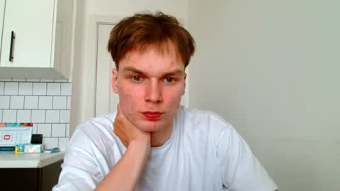 Snapshot of mickeymomouse chatting on 18, 6, 2026 Daniel online show from 18, 6, 2026
