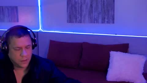 Snapshot of mickeyshyne69 chatting on 10, 1, 2025 Mickey online show from 10, 1, 2025