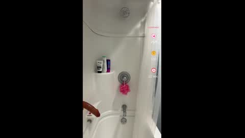 Snapshot of mickeyshyne69 chatting on 10, 2, 2025 Mickey online show from 10, 2, 2025