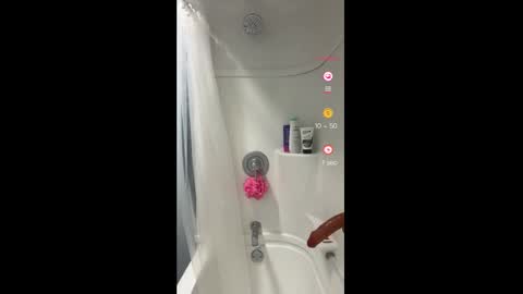 Snapshot of mickeyshyne69 chatting on 12, 2, 2025 Mickey online show from 12, 2, 2025