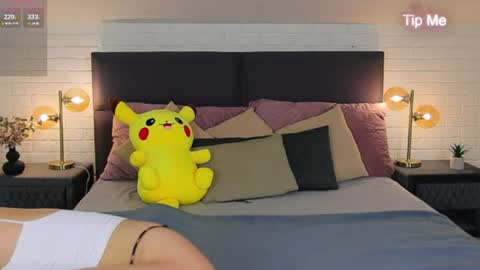micky___love online show from 27, 6, 2026