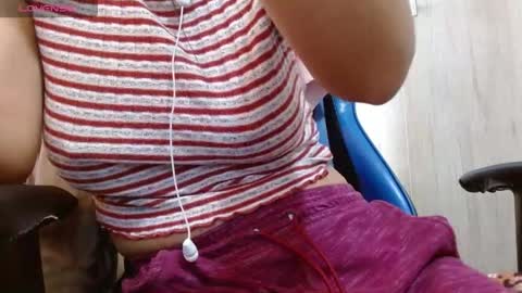 vanesa sexy online show from 14, 4, 2026