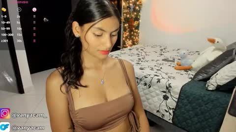 Snapshot of midnight_vk chatting on 16, 9, 2025 VanyaKlaus online show from 16, 9, 2025