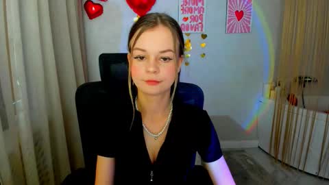 midnighteaura online show from 17, 2, 2026