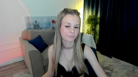 midnighteaura online show from 20, 5, 2026