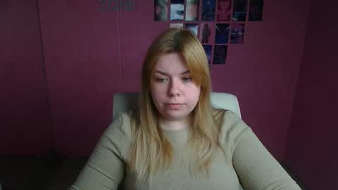 Snapshot of midnightmariana chatting on 25, 4, 2026 Mariana online show from 25, 4, 2026