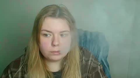 Snapshot of midnightmariana chatting on 28, 4, 2026 Mariana online show from 28, 4, 2026