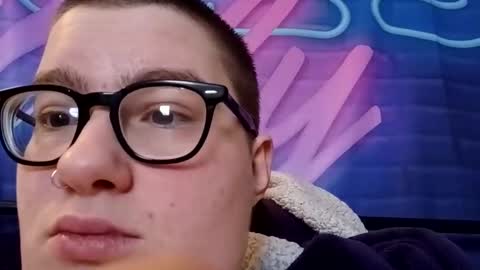 Snapshot of midnightmochi69 chatting on 22, 2, 2026 Aerodean online show from 22, 2, 2026