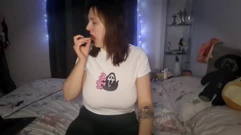 Midnight online show from 3, 11, 2025