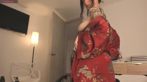 Snapshot of midori__san chatting on 5, 1, 2025 midori__san online show from 5, 1, 2025