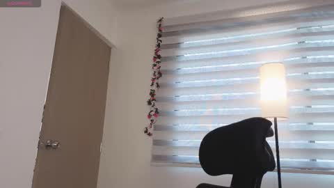 Snapshot of midori__san chatting on 15, 10, 2025 midori__san online show from 15, 10, 2025