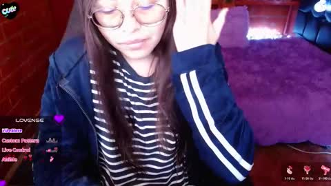 Midori 7u7 online show from 27, 3, 2026