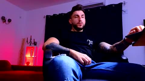 MightyAaron online show from 29, 9, 2025