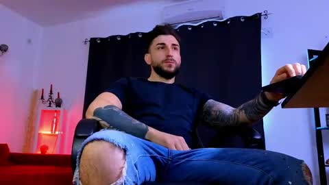 MightyAaron online show from 13, 5, 2026