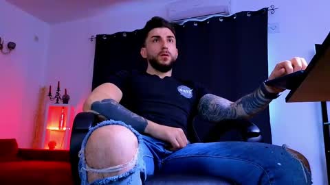 MightyAaron online show from 14, 5, 2026