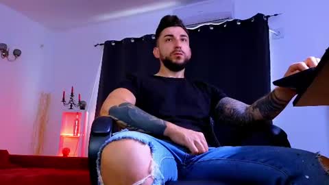 MightyAaron online show from 21, 6, 2026
