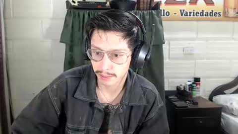Snapshot of miguel__98 chatting on 18, 7, 2026 Miguel Independent Model online show from 18, 7, 2026