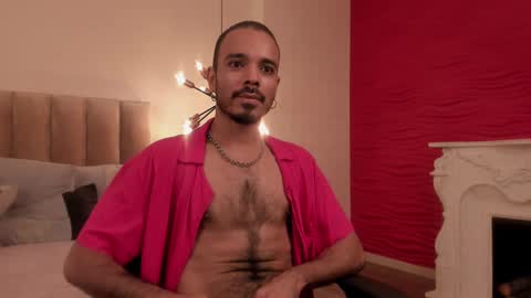 Snapshot of miguelsanfrancisco chatting on 5, 2, 2025 miguelsanfrancisco online show from 5, 2, 2025