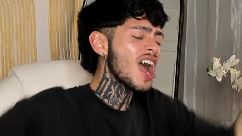 MIHAIL LEROY finally independent model online show from 4, 2, 2025