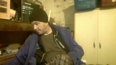 Snapshot of mihamihec82 chatting on 21, 12, 2024 Uncut daddy online show from 21, 12, 2024