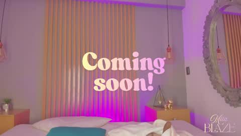 Mia online show from 9, 5, 2026